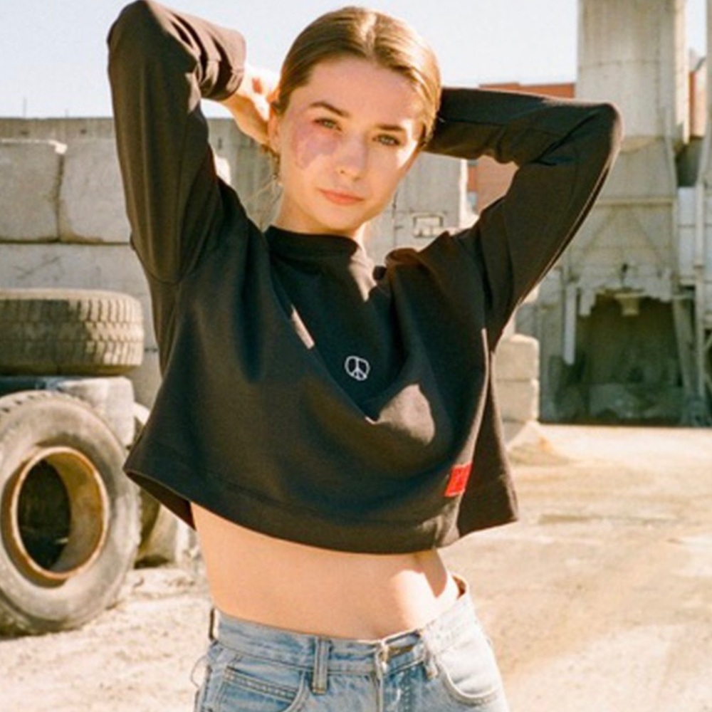 CHNGE CROP TOP